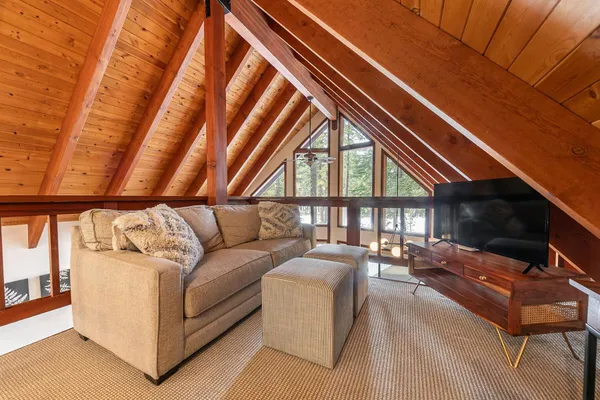 $1,425,000 | 14096 Ramshorn Street, Truckee, CA 96161