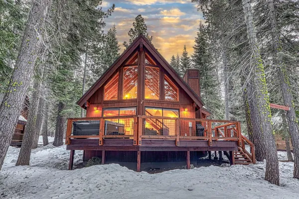 $1,425,000 | 14096 Ramshorn Street, Truckee, CA 96161