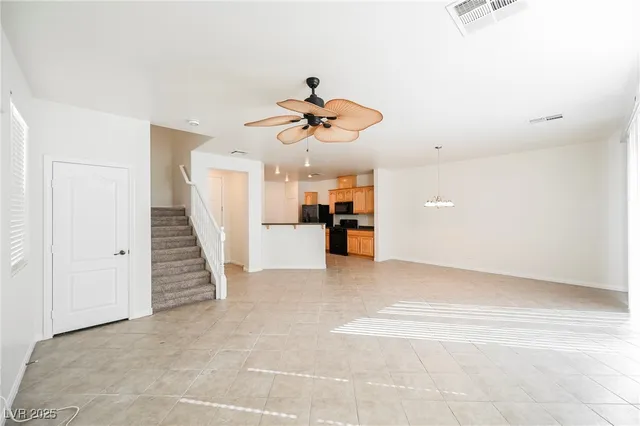 $1,955 | 6255 West Arby Avenue, Unit 311, Las Vegas, NV 89118