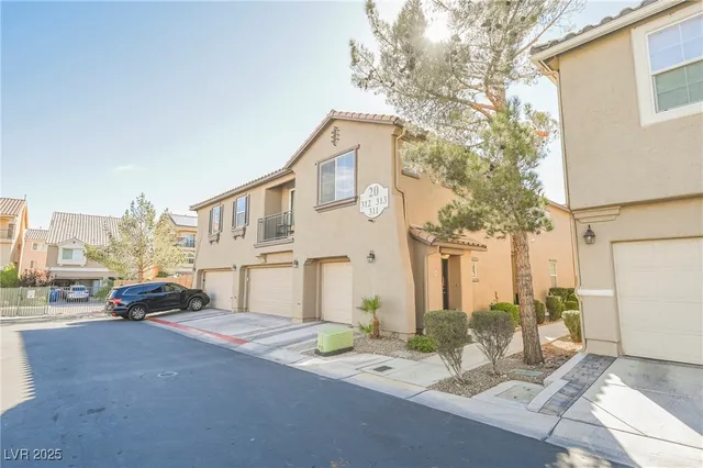 $1,955 | 6255 West Arby Avenue, Unit 311, Las Vegas, NV 89118