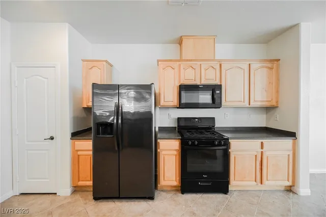 $1,955 | 6255 West Arby Avenue, Unit 311, Las Vegas, NV 89118