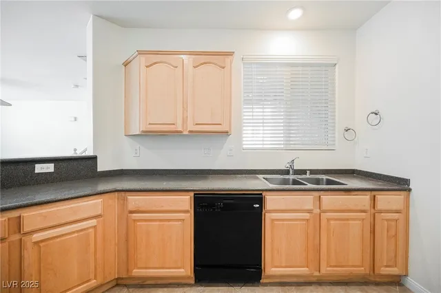 $1,955 | 6255 West Arby Avenue, Unit 311, Las Vegas, NV 89118