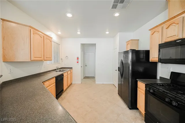 $1,955 | 6255 West Arby Avenue, Unit 311, Las Vegas, NV 89118
