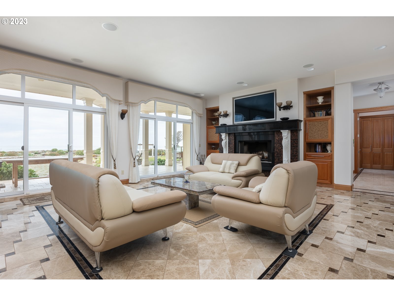 3775 Highway 101 North Yachats, OR 97498 - Photo 12 of 48