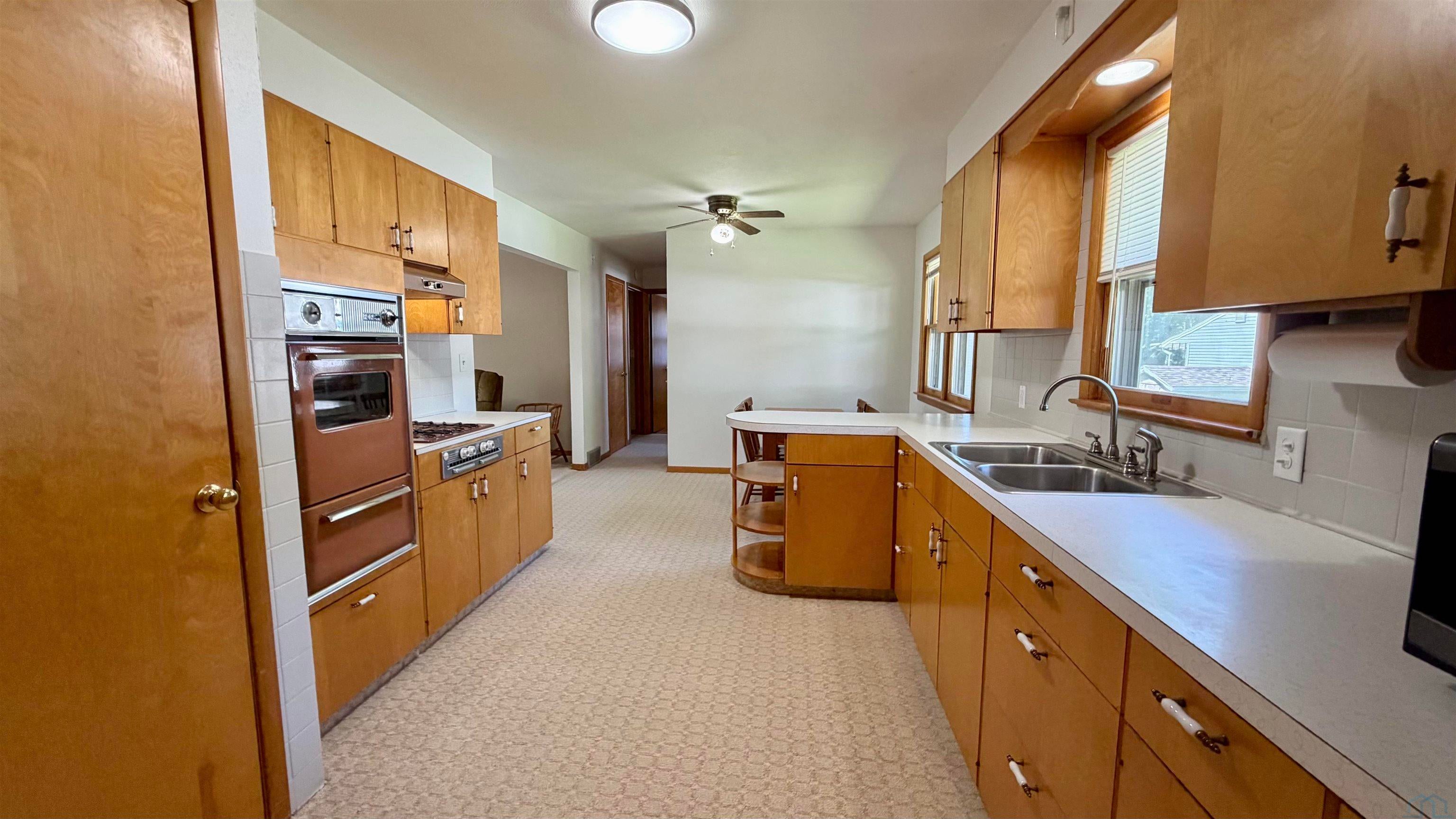 810 Cherokee Street Alta, IA 51002 - Photo 2 of 13 Gallery Image 2