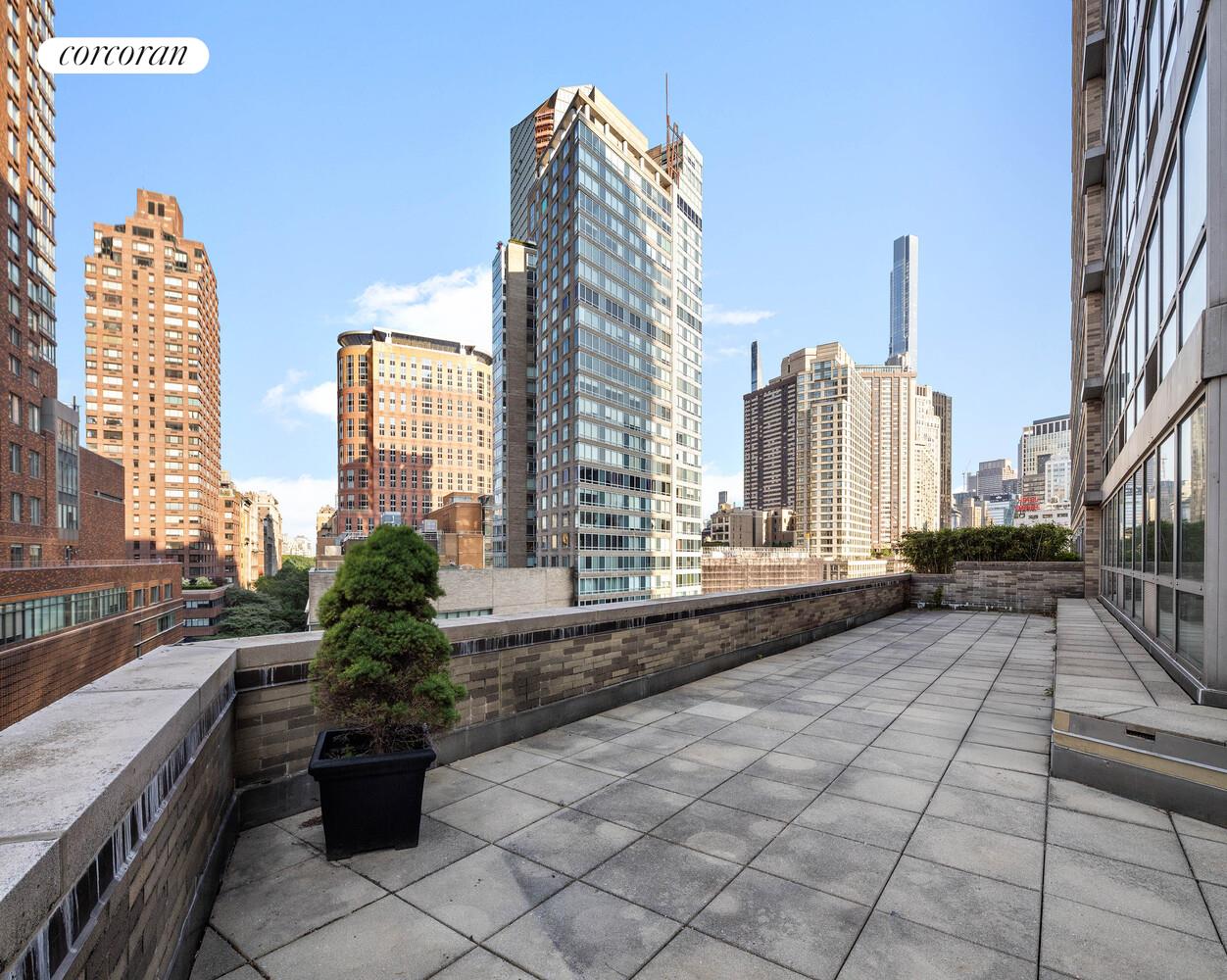 1965 Broadway, Unit 8E Manhattan, NY 10023 - Photo 5 of 12