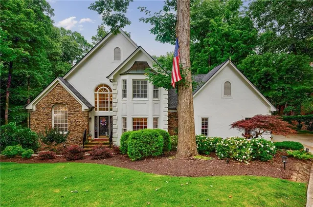 $1,145,000 | 525 Avala Court, Alpharetta, GA 30022
