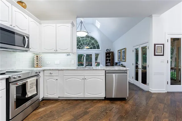 $1,145,000 | 525 Avala Court, Alpharetta, GA 30022