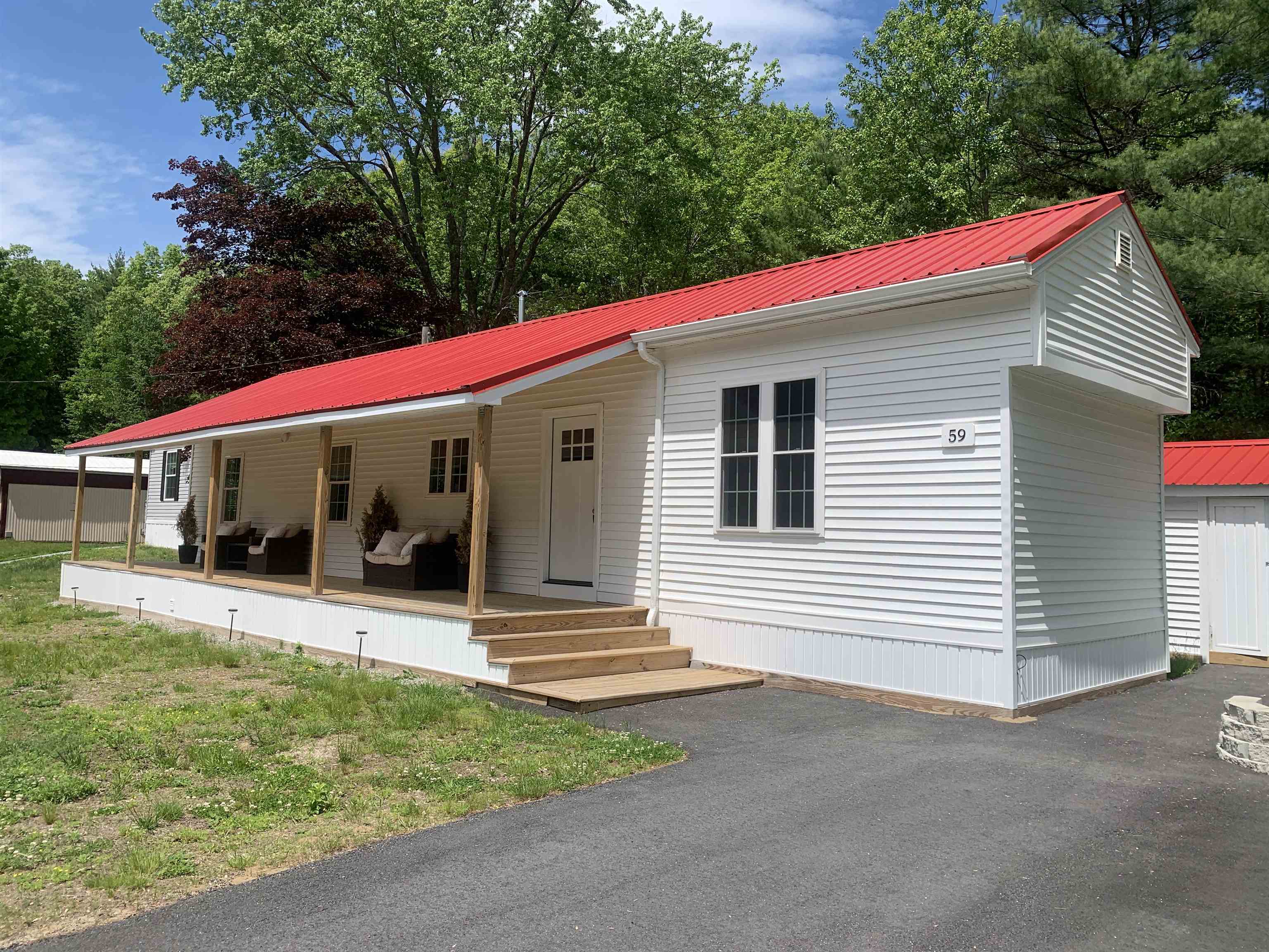 59 Barberry Lane Raymond, NH 03077 - Photo 15 of 22