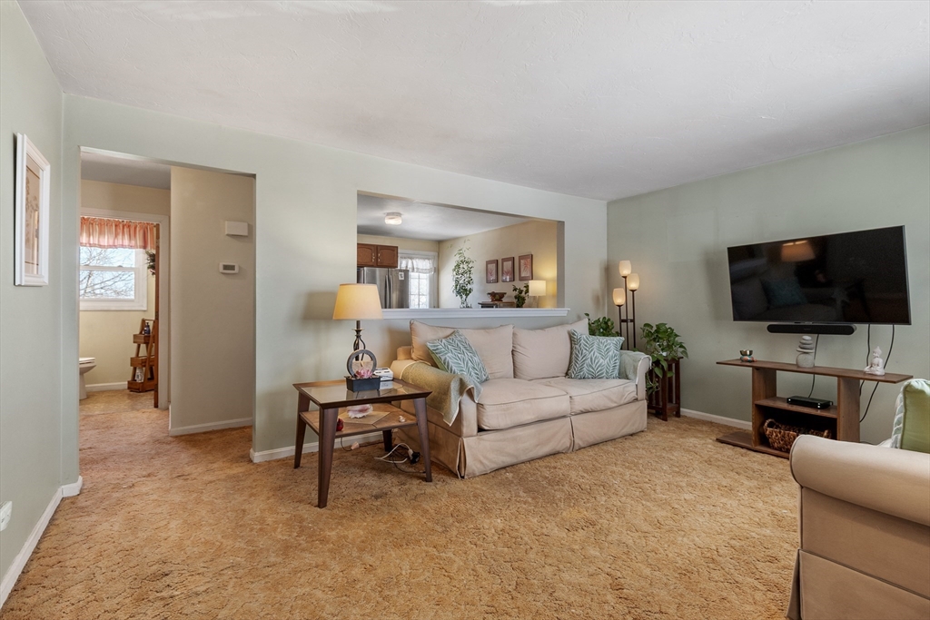 23 B Timrod Drive Worcester, MA 01603 - Photo 12 of 27