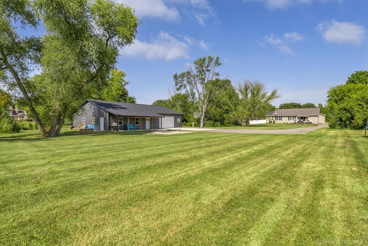 11901 Scott Road Freeland, MI 48623 - Photo 2 of 32 50180122-fc65ffc6-c484-4f6b-9df9-635affc515fe.JPG