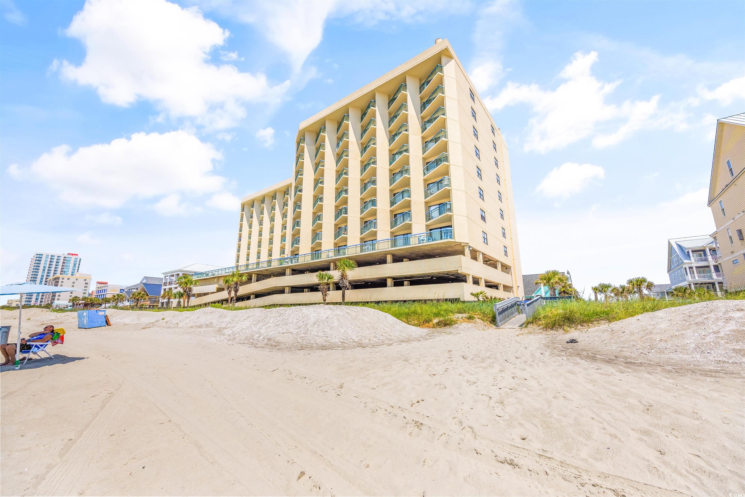2500 North Ocean Blvd Unit 1014  