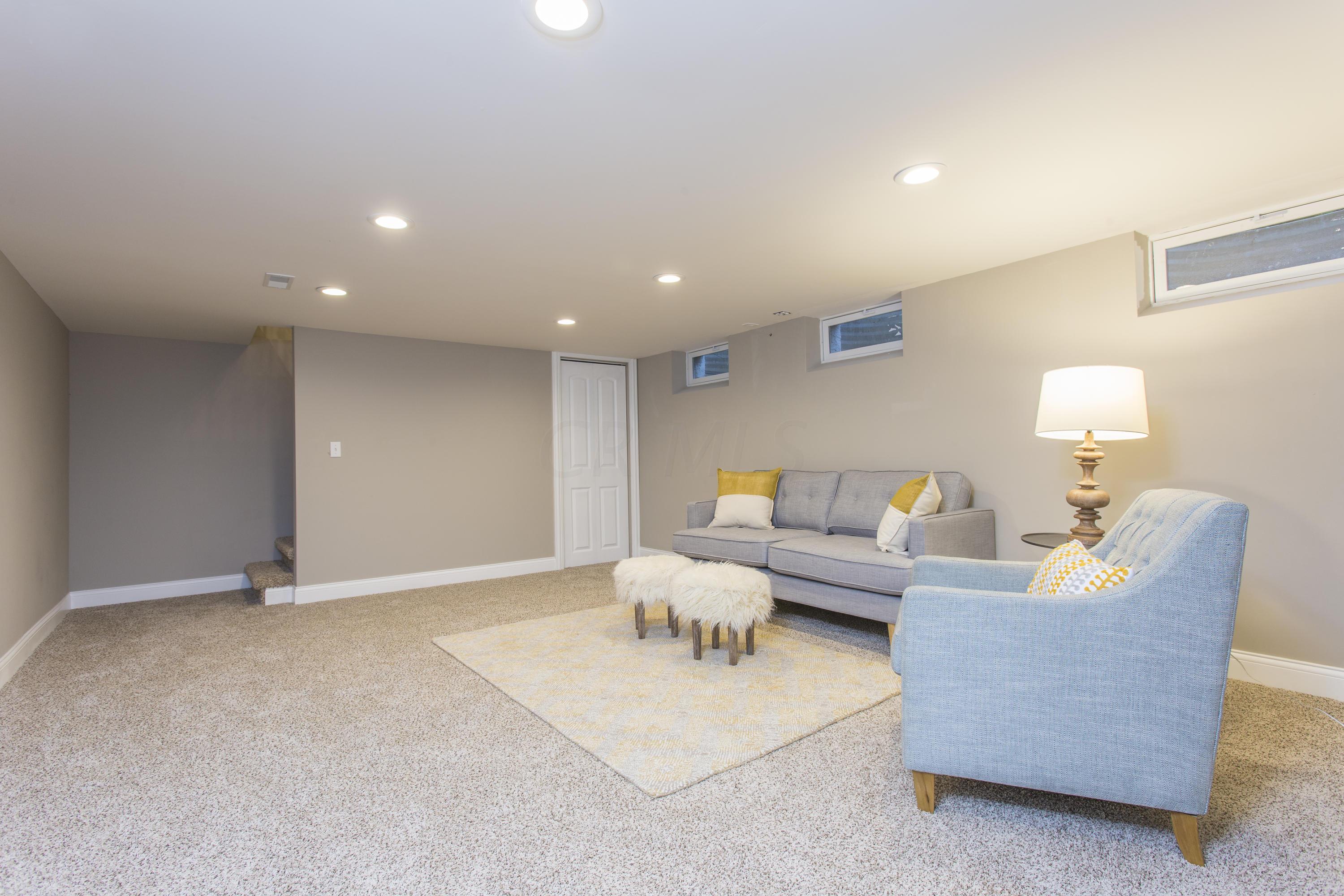 3277 Leighton Road Columbus, OH 43221 - Photo 25 of 30
