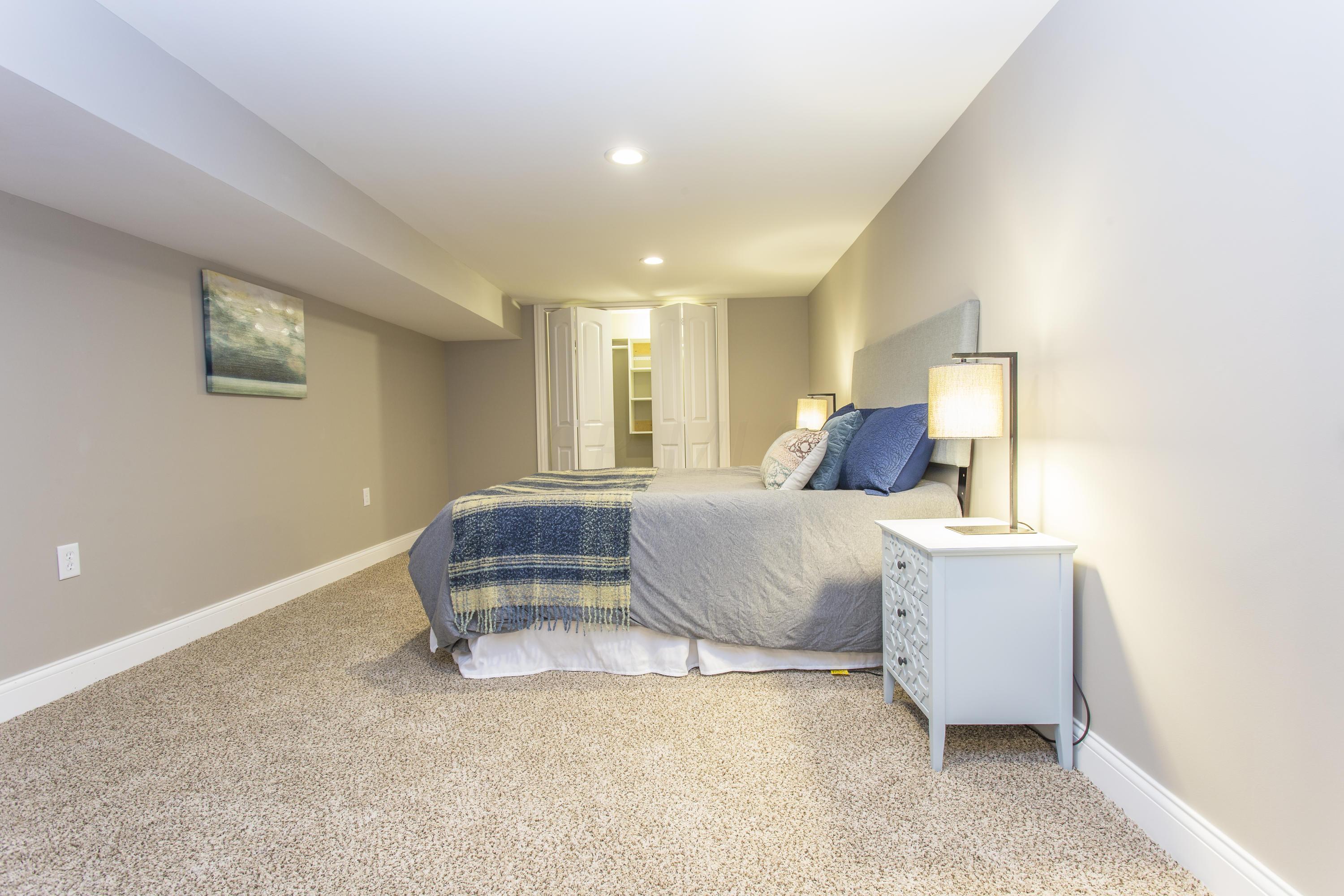 3277 Leighton Road Columbus, OH 43221 - Photo 29 of 30