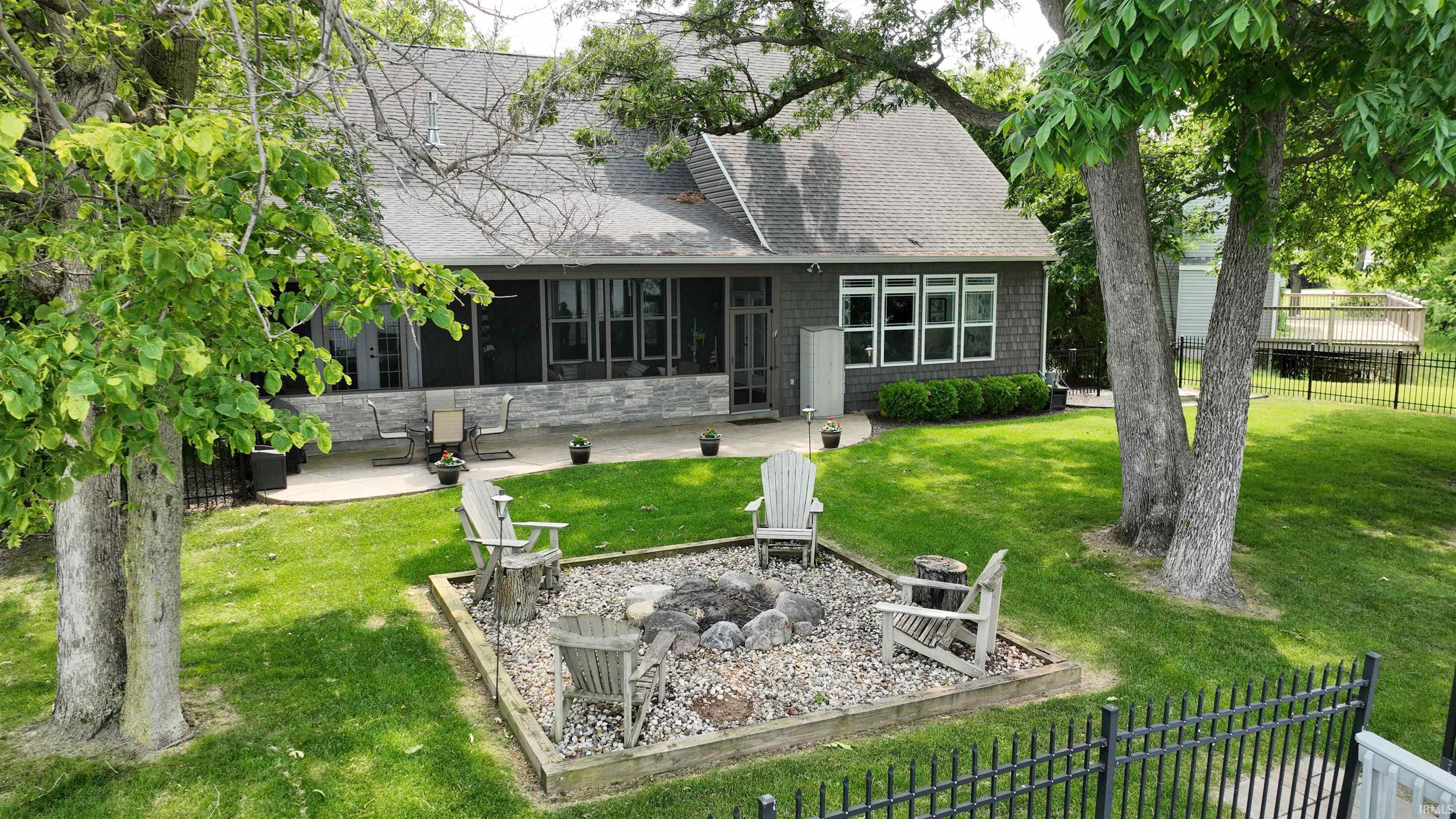 5151 Freeman View Road Monticello, IN 47960 - Photo 8 of 36 Gallery Image 8