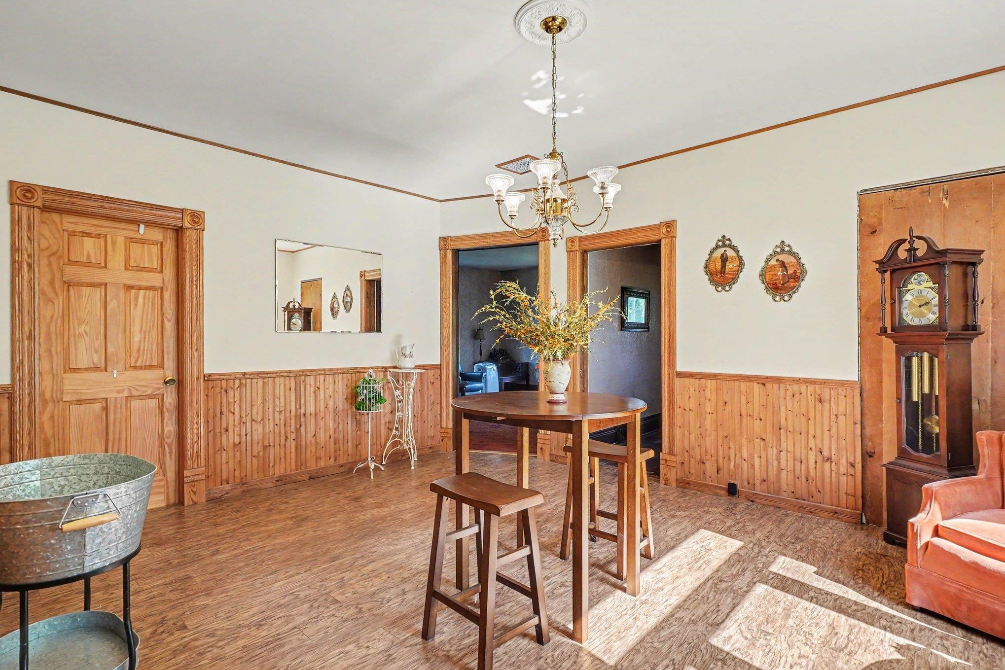 3780 East Coe Road Shepherd, MI 48883 - Photo 14 of 30 1947697-2b4d6c13-469c-41b7-babd-e3d1d6c1ee31.JPG