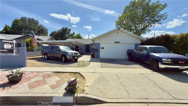 $940,000 | 10861 Jaime Lakeview Terrace, Pacoima, CA 91331