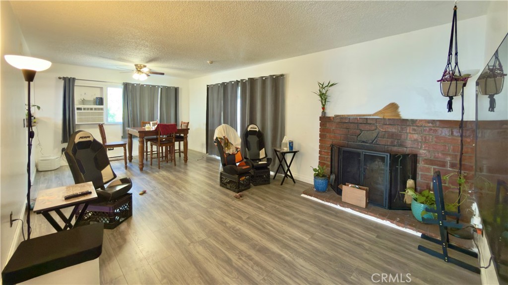 10861 Jaime Lakeview Terrace Pacoima, CA 91331 - Photo 15 of 30