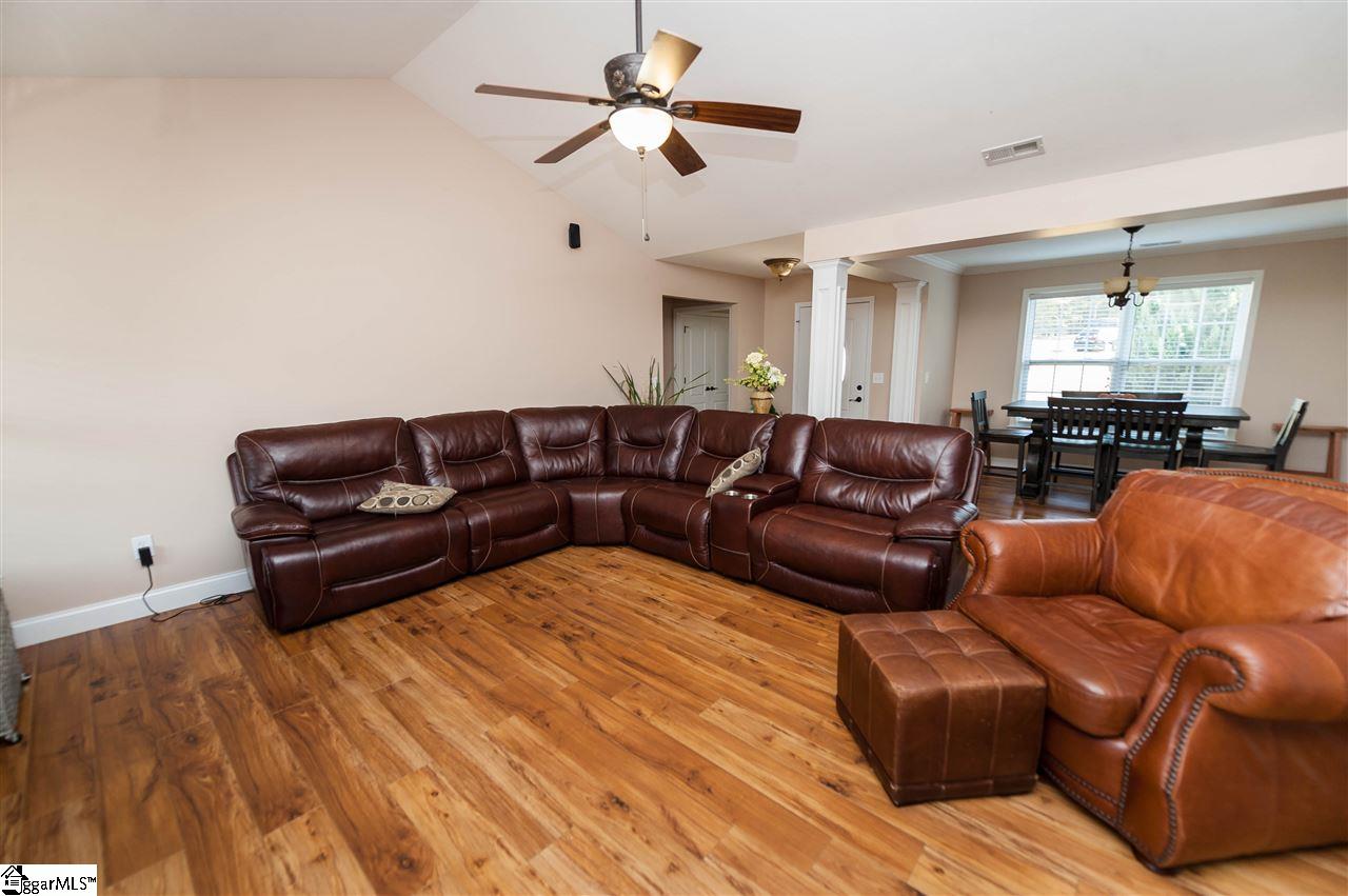 180 Edwin Lanford Road Woodruff, SC 29388 - Photo 11 of 36