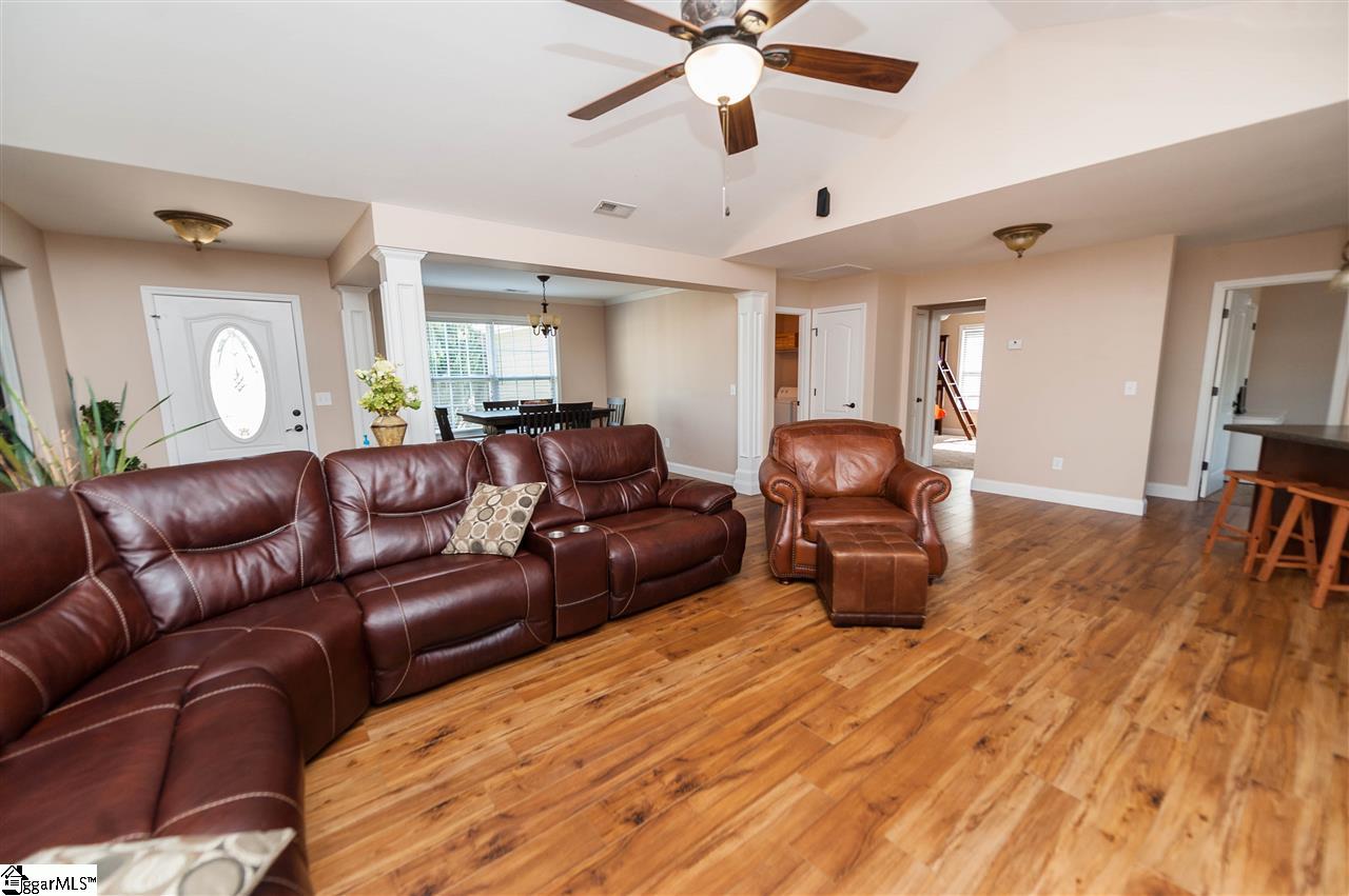 180 Edwin Lanford Road Woodruff, SC 29388 - Photo 10 of 36