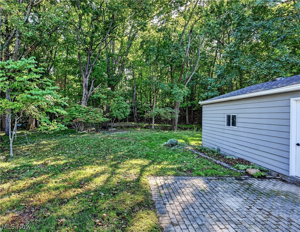 4586 East Berwald Road Cleveland, OH 44121 - Photo 43 of 46 Gallery Image 43