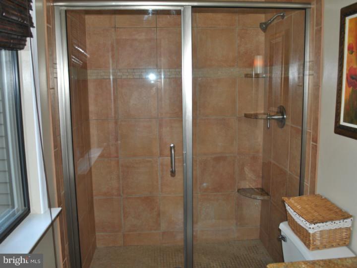 103 Hanover Court Wayne, PA 19087 - Photo 11 of 17 Gallery Image 11