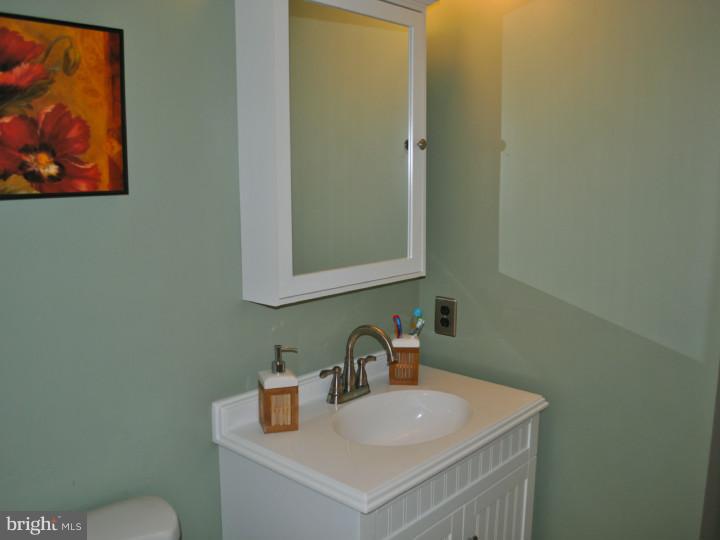 103 Hanover Court Wayne, PA 19087 - Photo 14 of 17 Gallery Image 14