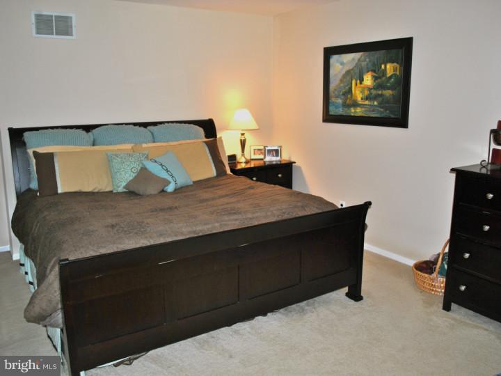 103 Hanover Court Wayne, PA 19087 - Photo 9 of 17 Gallery Image 9