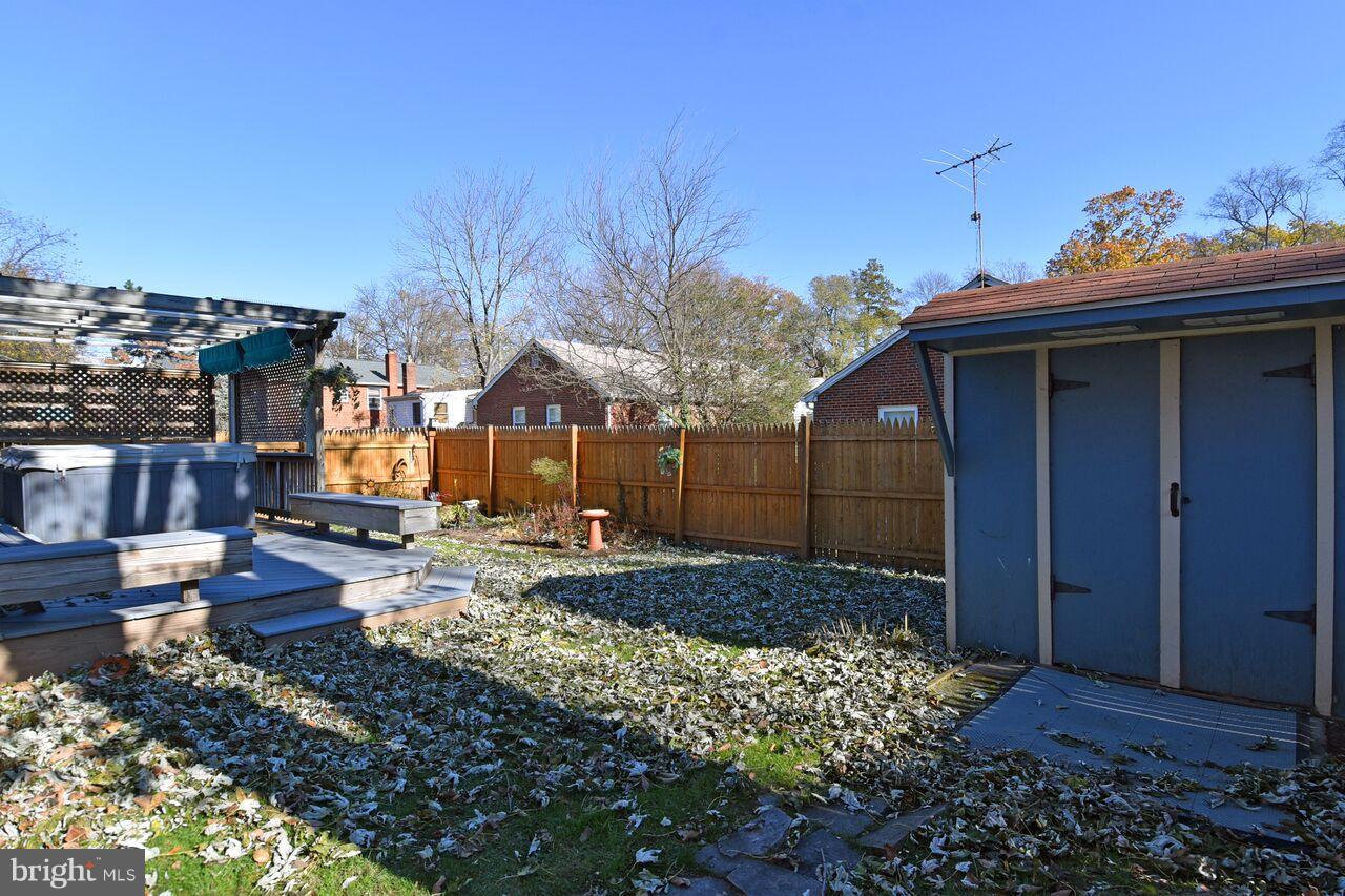 10111 Greenock Road Silver Spring, MD 20901 - Photo 29 of 30 SHED GREAT FOR STORAGE