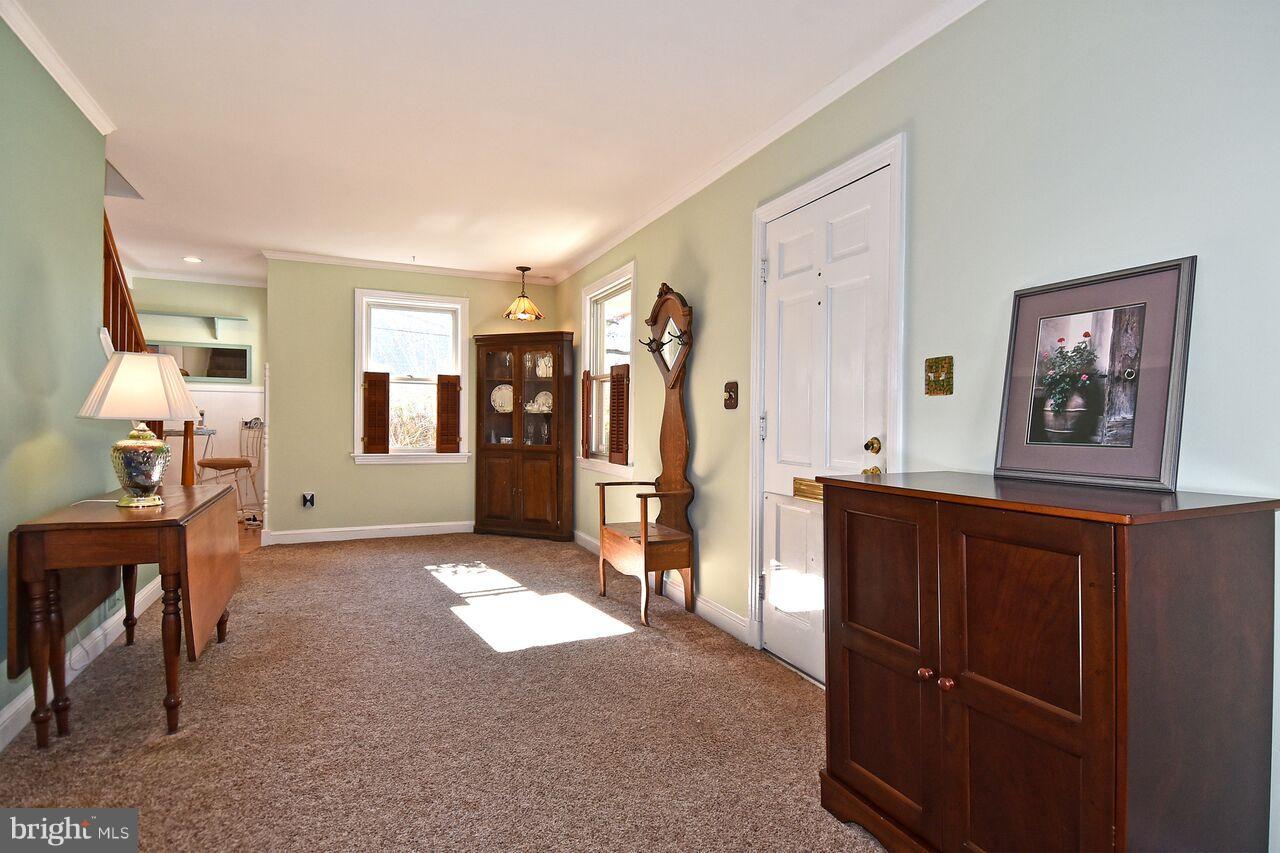 10111 Greenock Road Silver Spring, MD 20901 - Photo 7 of 30 COULD BE A DINING ROOM