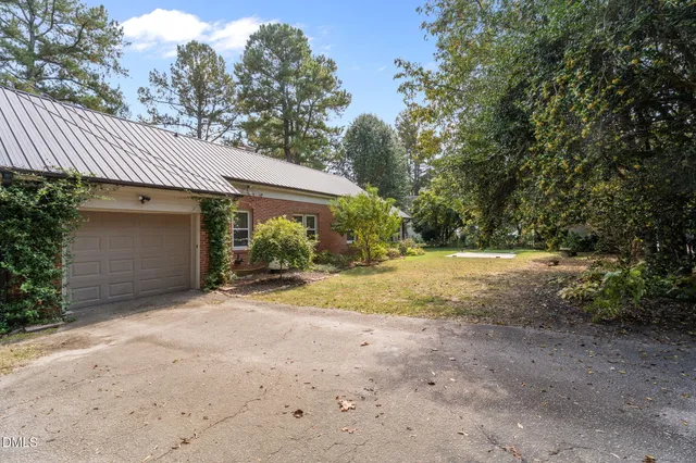 $275,000 | 215 East Branch Street, Spring Hope, NC 27882