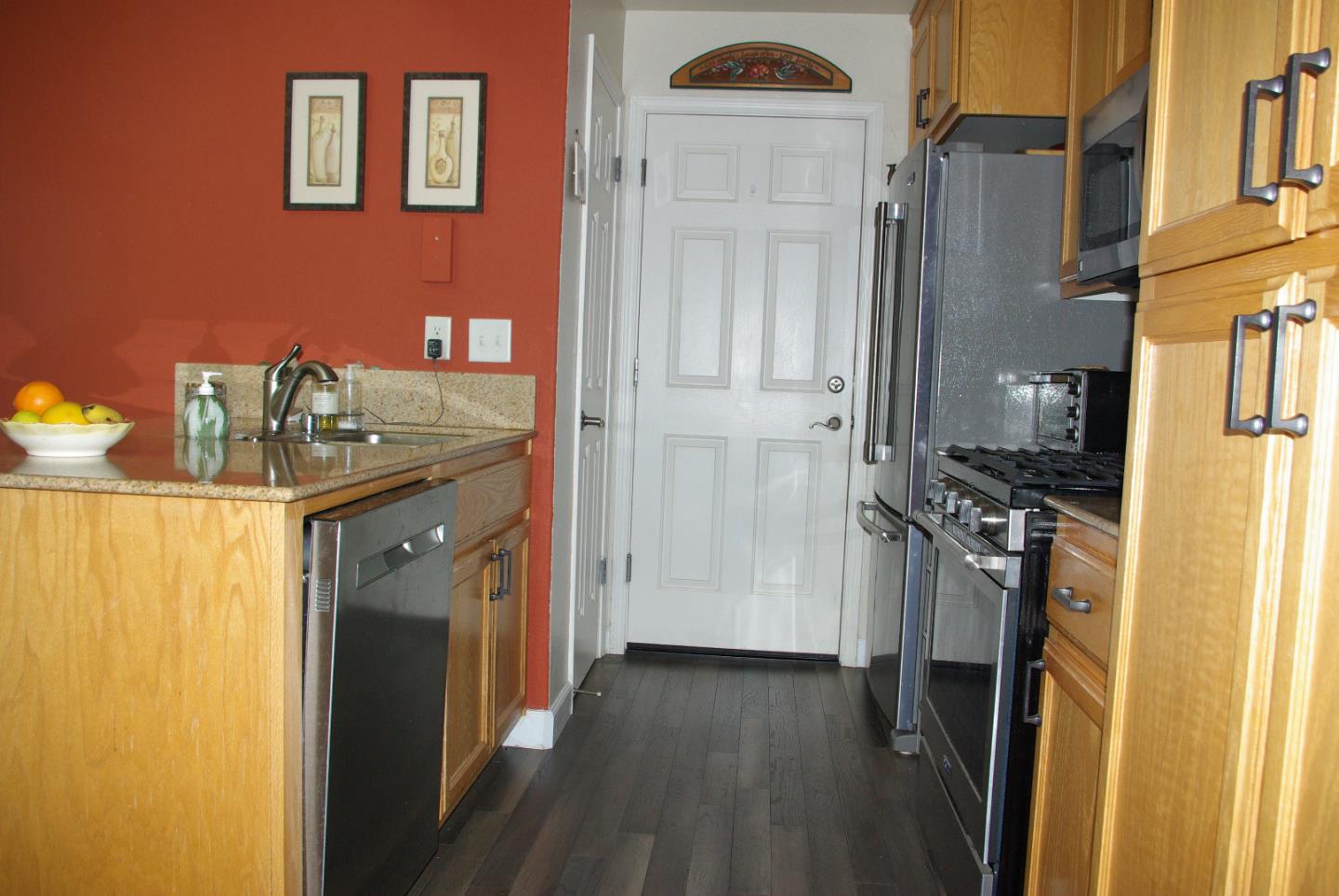 1530 Rosette Way Gilroy, CA 95020 - Photo 8 of 12