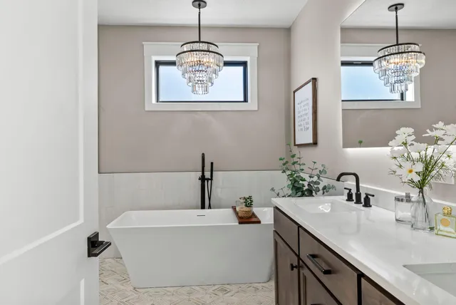 $1,400,000 | 21009 Karoline Court North, Forest Lake, MN 55025