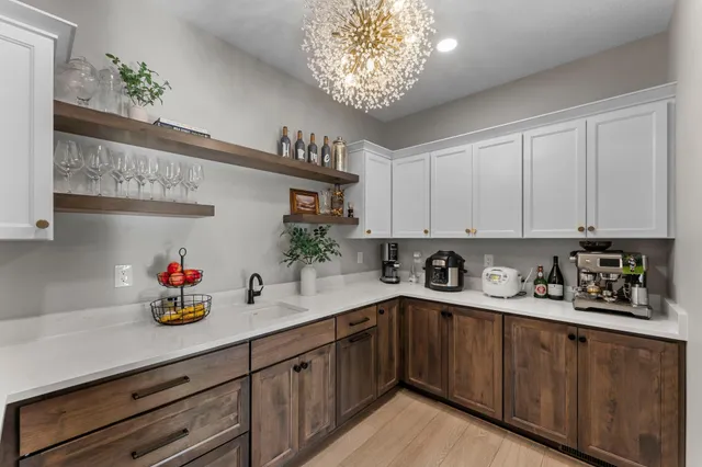 $1,400,000 | 21009 Karoline Court North, Forest Lake, MN 55025