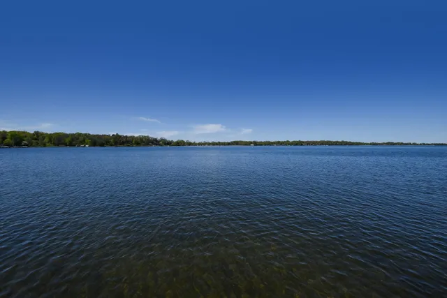 $1,400,000 | 21009 Karoline Court North, Forest Lake, MN 55025