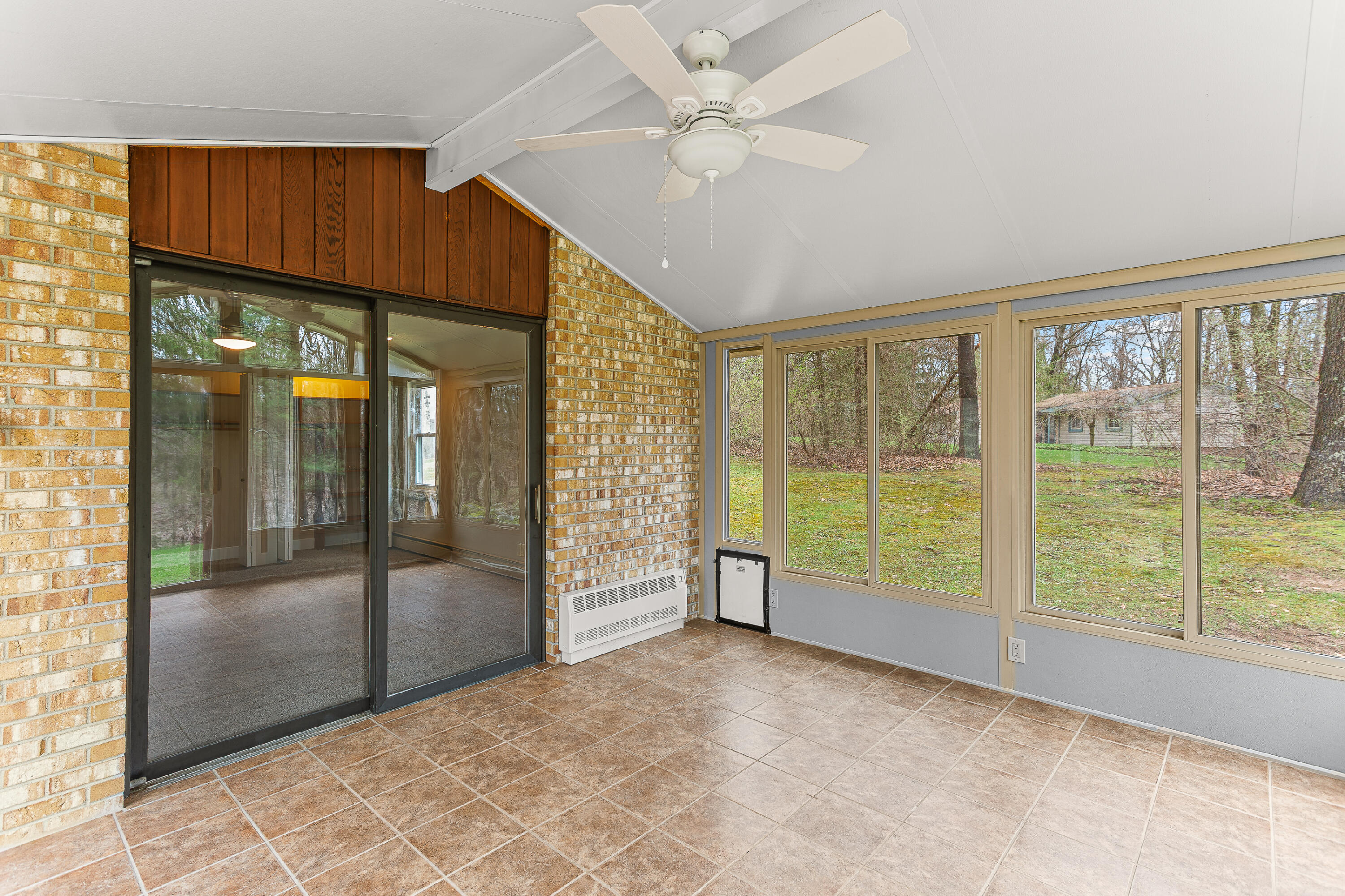 250 Scottshill Road Milford, MI 48381 - Photo 39 of 43 IMG_2501