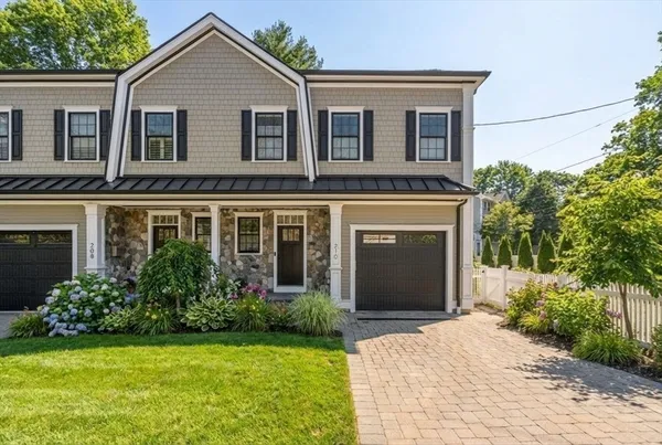$1,875,000 | 210 Evelyn Road, Unit 210, Newton, MA 02468