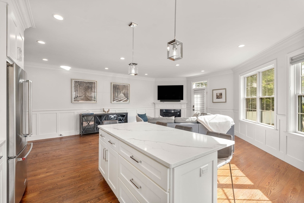 210 Evelyn Road, Unit 210 Newton, MA 02468 - Photo 9 of 33