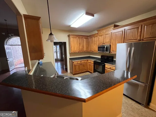 $425,000 | 121 Magnolia Farms Drive, Milner, GA 30257