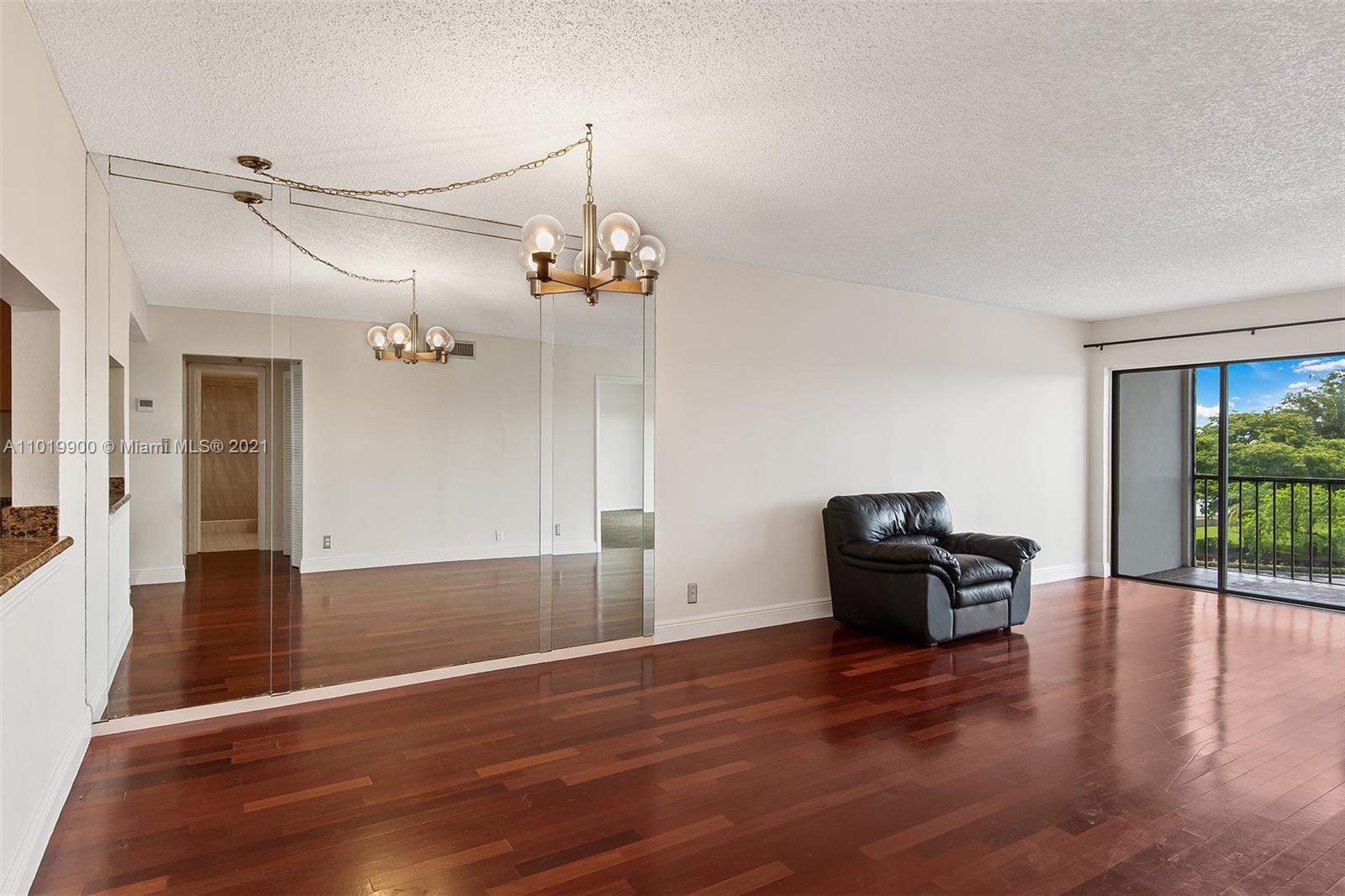 3905 North Nob Hill Road, Unit 405 Sunrise, FL 33351 - Photo 5 of 18