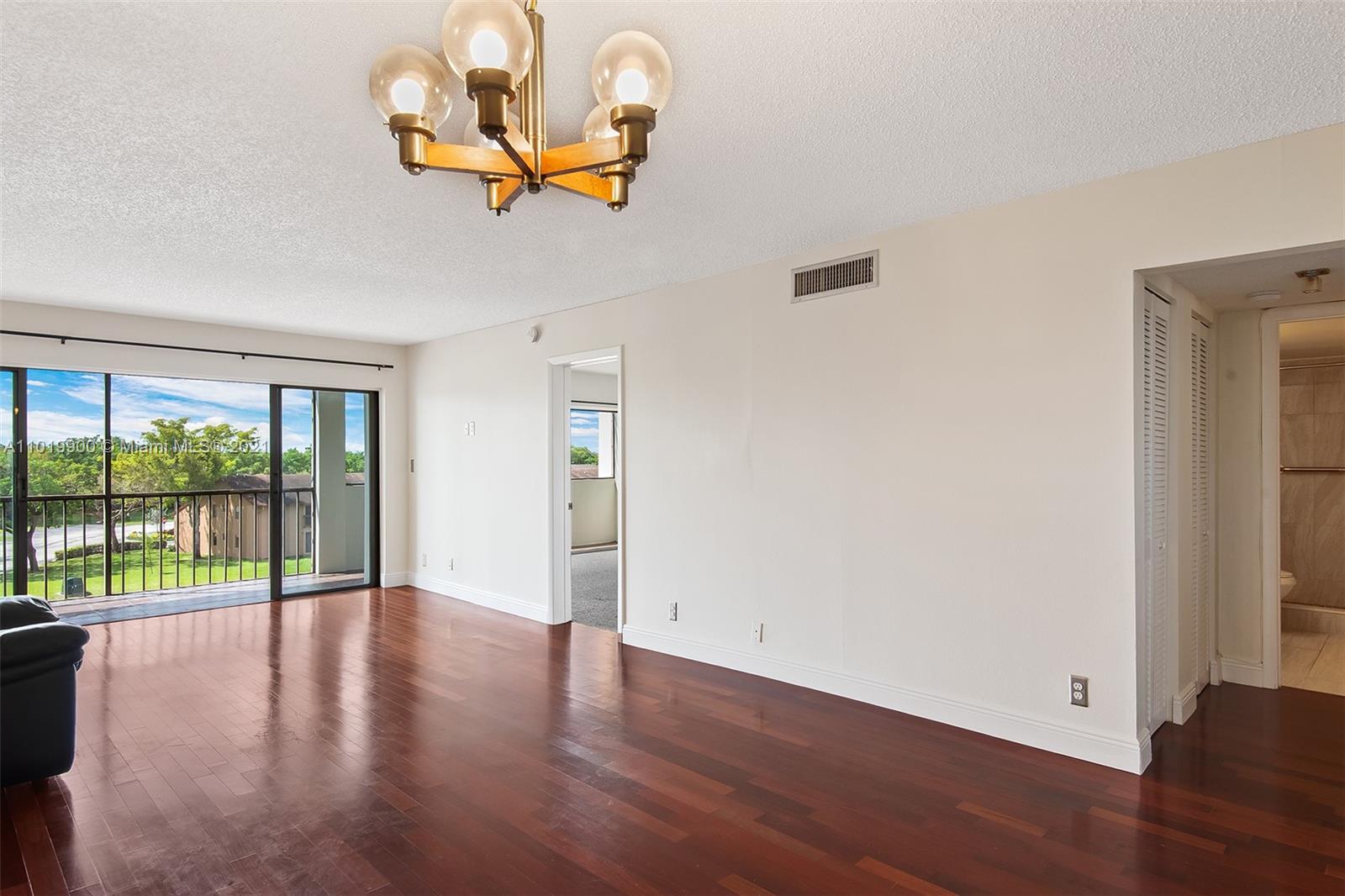 3905 North Nob Hill Road, Unit 405 Sunrise, FL 33351 - Photo 6 of 18