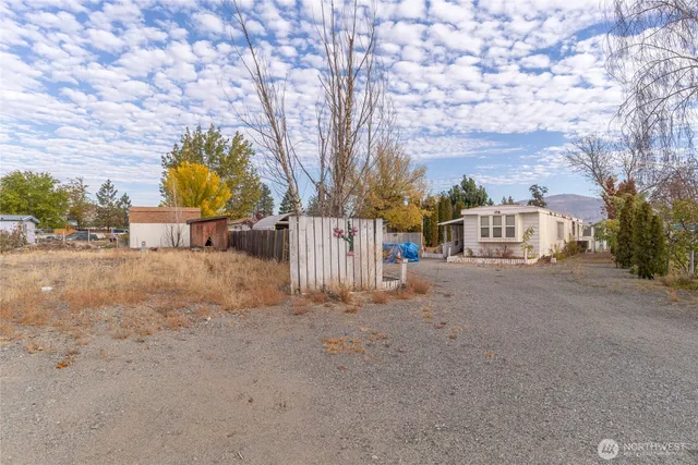 $45,000 | 52 Engh Road, Unit 17B, Omak, WA 98841