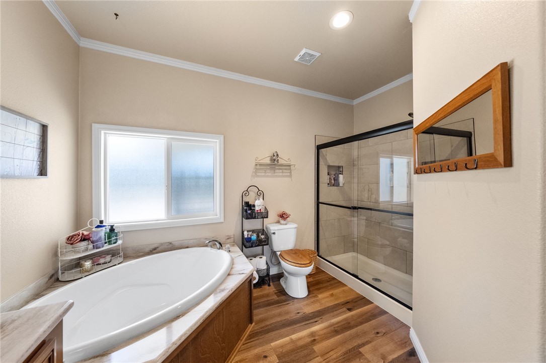 46430 De Portola Road Temecula, CA 92592 - Photo 25 of 61 a bathroom with a sink and a mirror