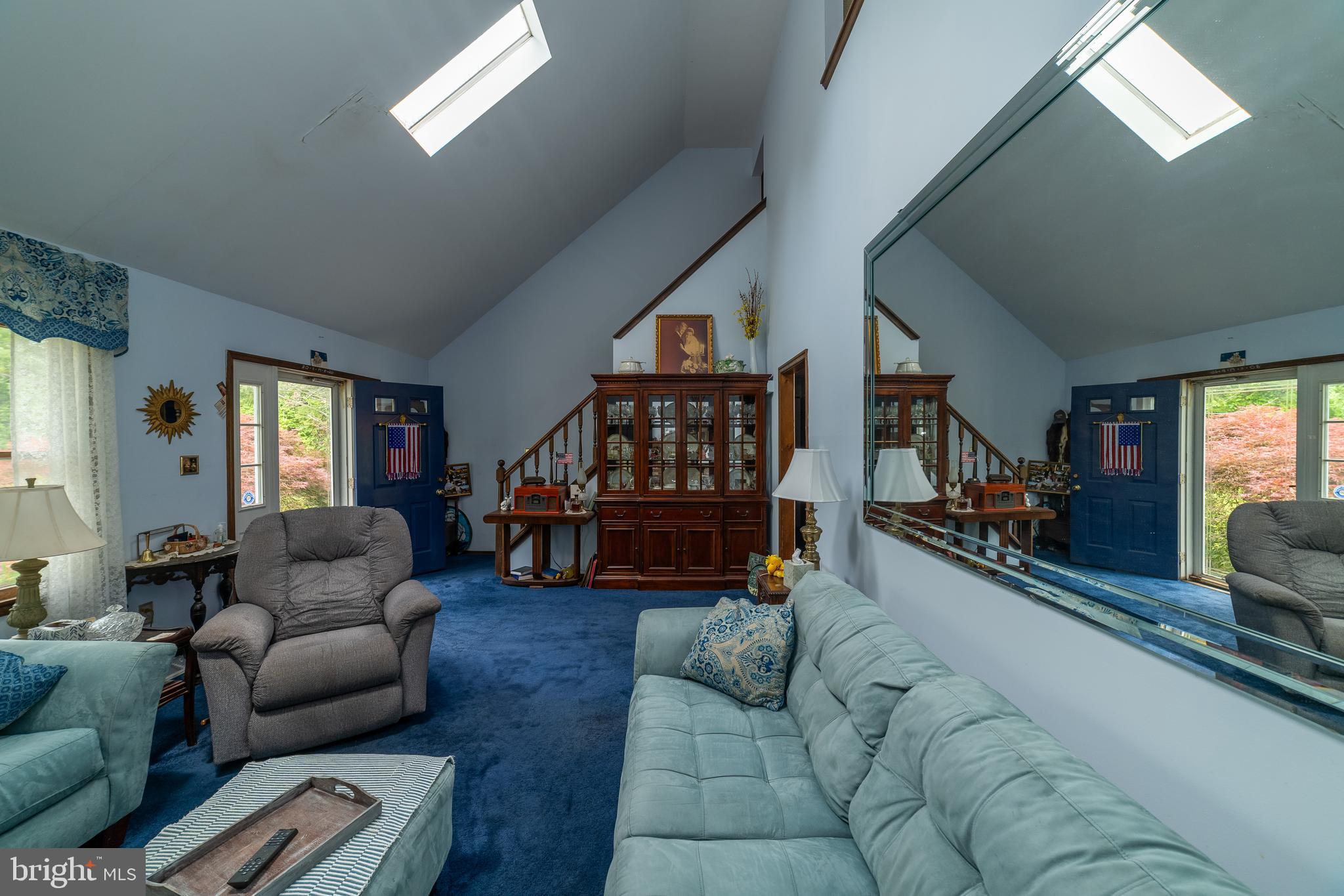 911 Monmouth Road New Egypt, NJ 08533 - Photo 4 of 14