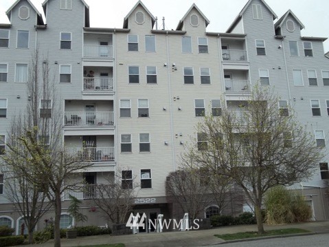 2522 Rucker Avenue, Unit 305 Everett, WA 98201 - Photo 1 of 12 Gallery Image 1