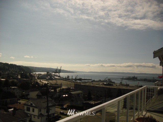 2522 Rucker Avenue, Unit 305 Everett, WA 98201 - Photo 11 of 12 Gallery Image 11