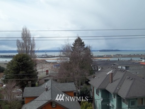 2522 Rucker Avenue, Unit 305 Everett, WA 98201 - Photo 3 of 12 Gallery Image 3