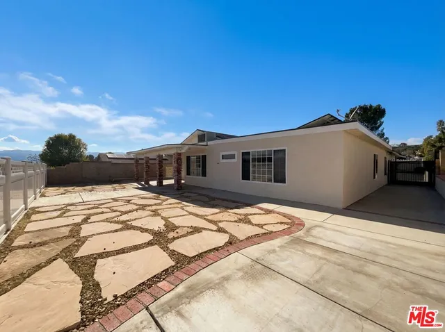 $840,000 | 26842 Palacete Drive, Valencia, CA 91354