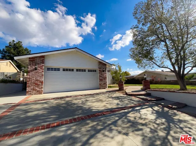 $840,000 | 26842 Palacete Drive, Valencia, CA 91354