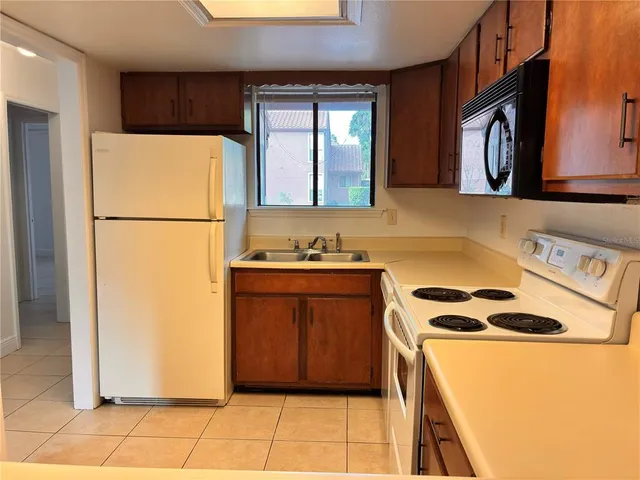 $1,450 | 651 Trinidad Court, Unit S, Winter Park, FL 32792